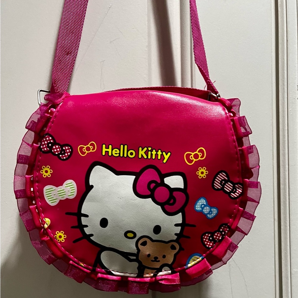 Hello Kitty crossbody bag with double zippers